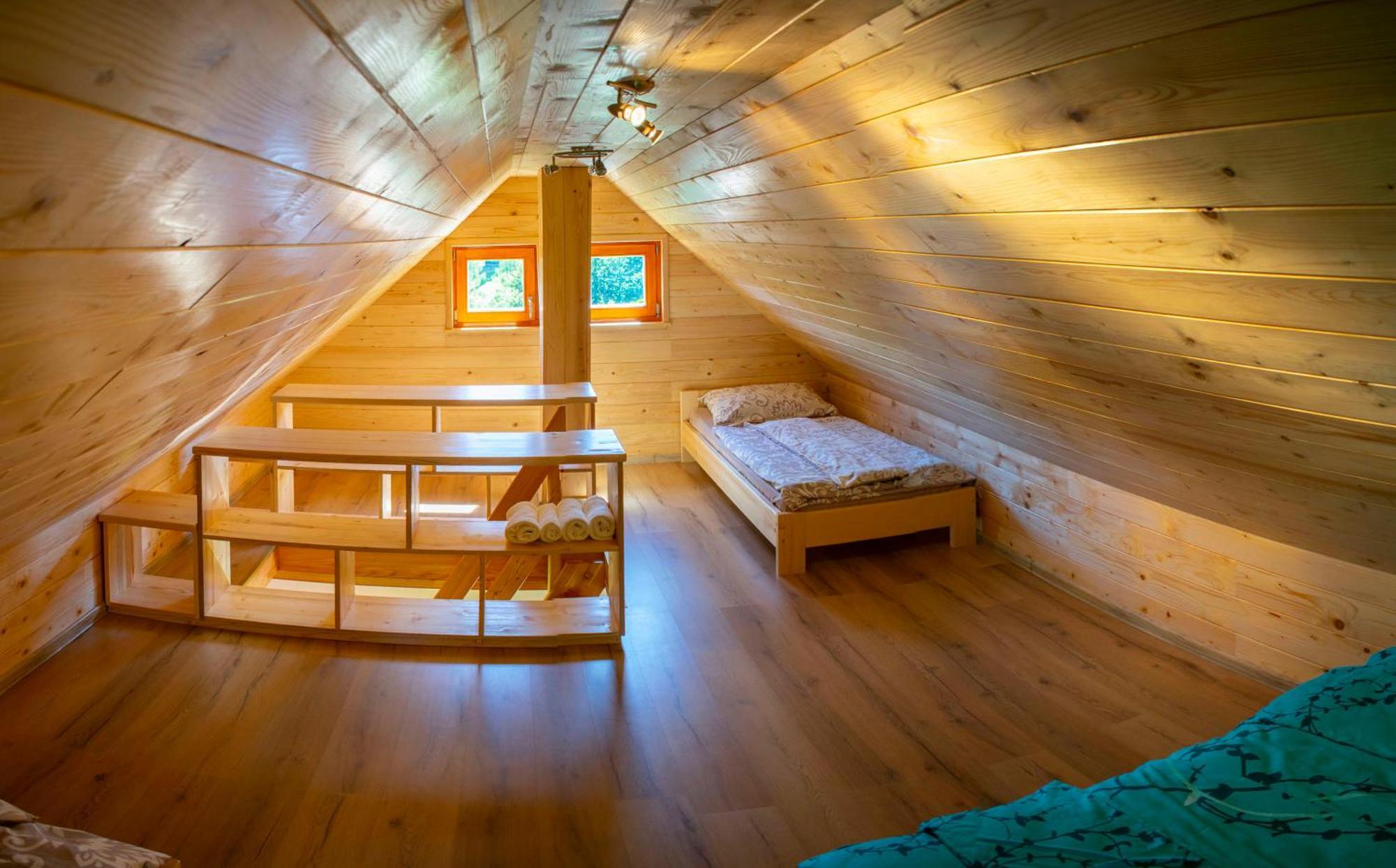 Zelezniki Wooden Chalet - Homestead Vrhovc מראה חיצוני תמונה